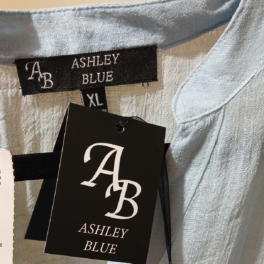 Ashley Blue Sky-Hued Shirt - Picture 2 of 6